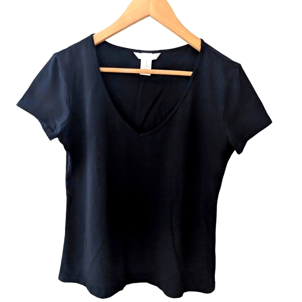 H&M Classic Black V-Neck Women's Top Casual Size L